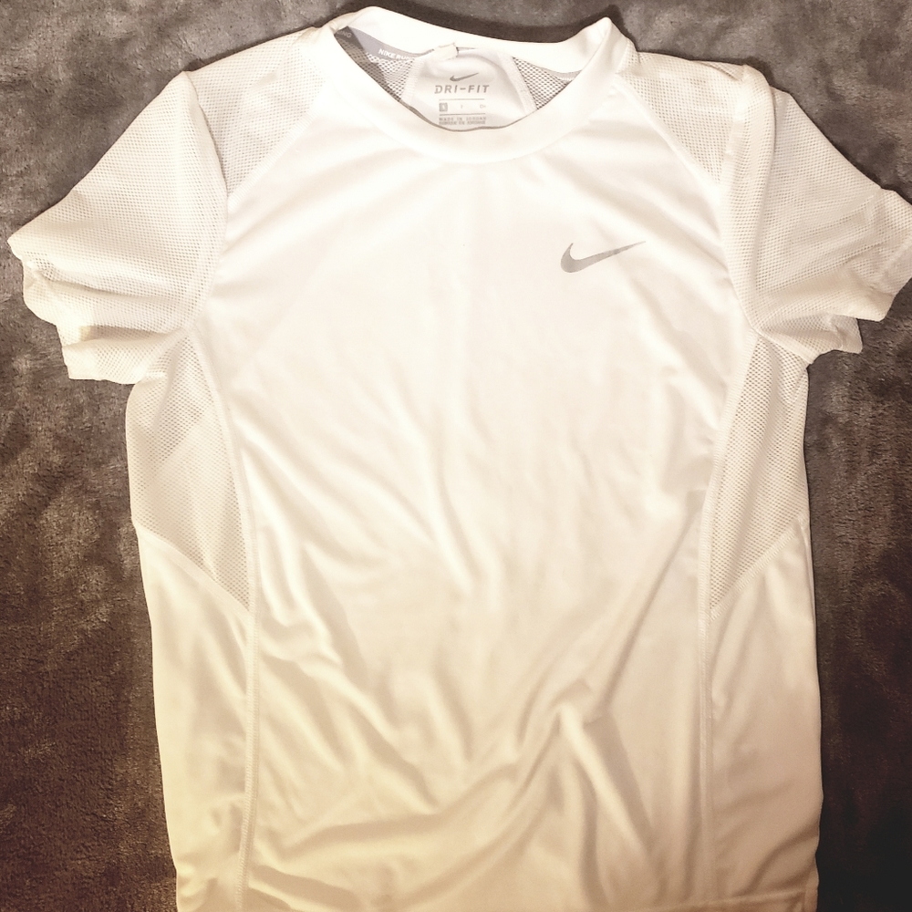 Nike dry fit running top